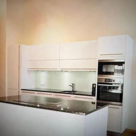 Cozy 5br Chalet W Jacuzzi And Balcony Ferienhaus *